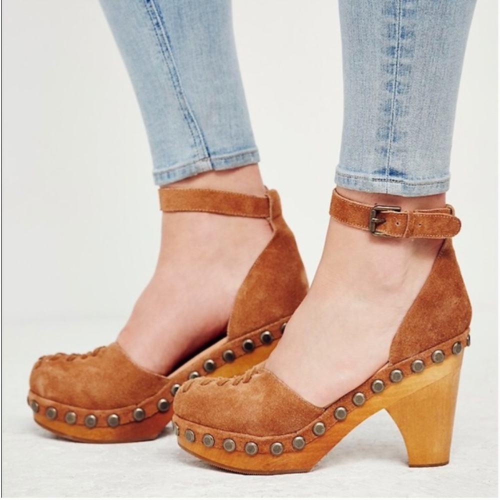 Jeffery Campbell x Free People Daubs Clogs SZ 7
